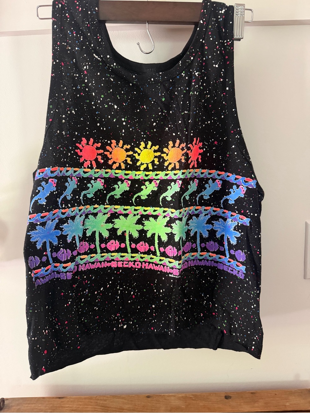 Gecko Hawaii Neon Surf n turf Graphic Tank Top- Men’s Small. New.
